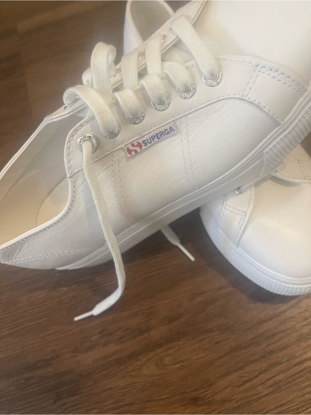 Superga women’s White Leather Low-Top Lace Sneakers